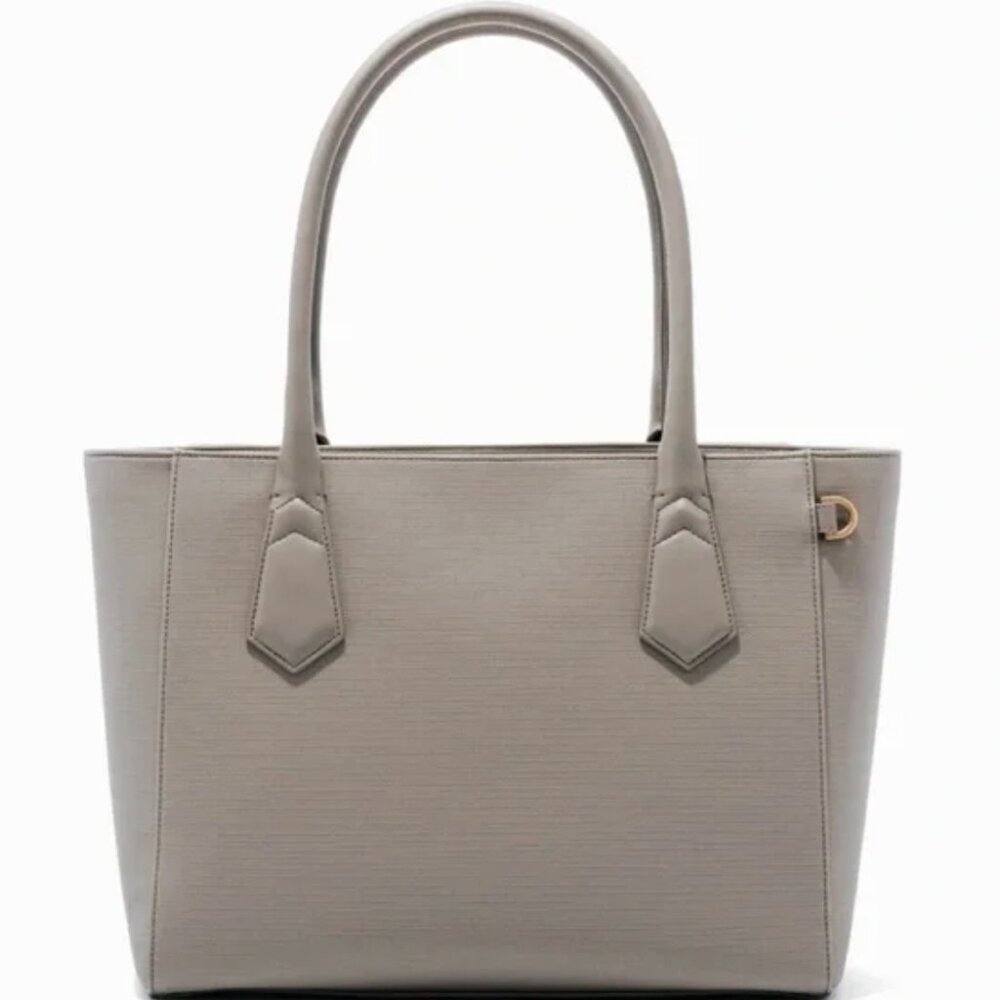 Dagne Dover Signature Classic Tote in Bleeker Blush